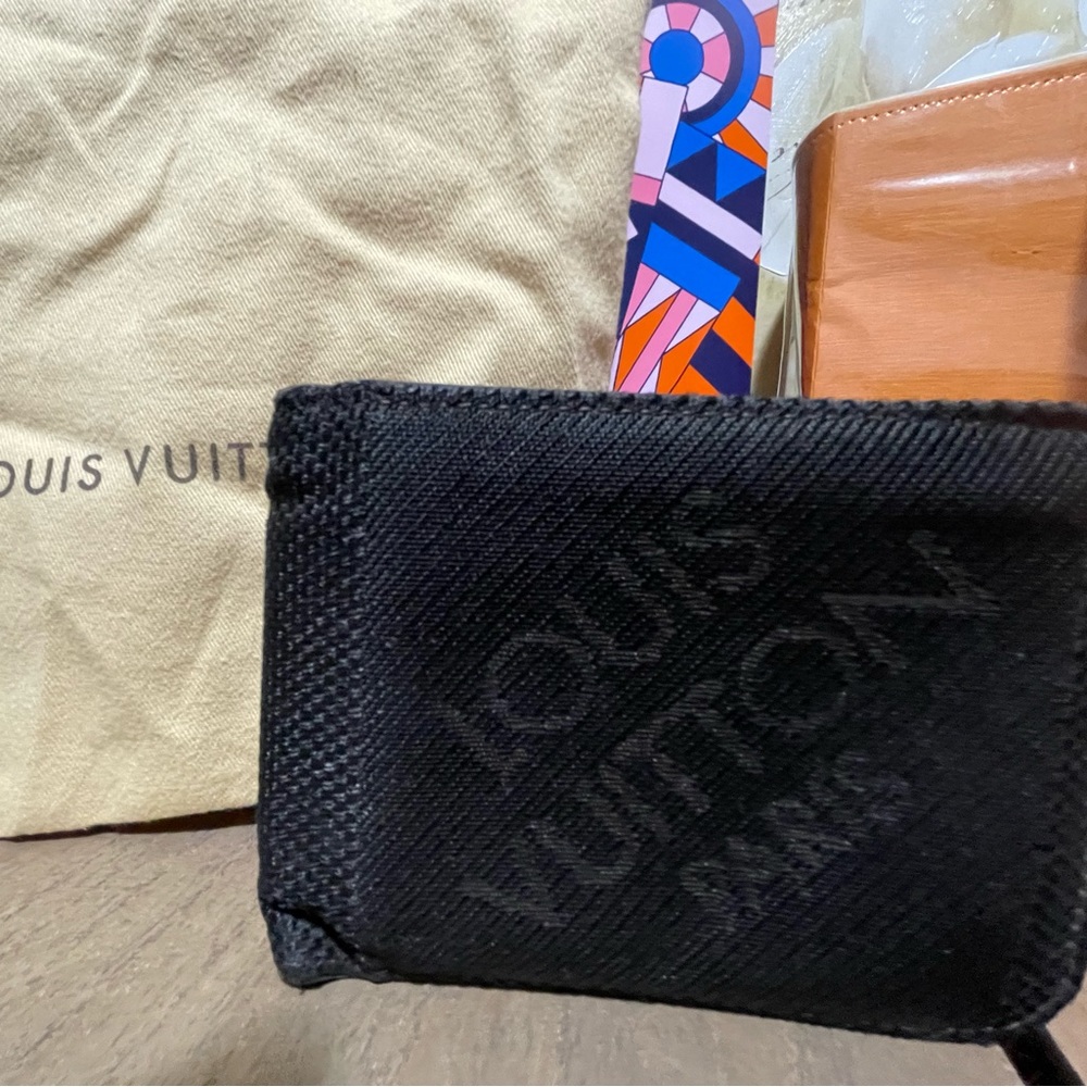 Louis Vuitton Mens Wallet